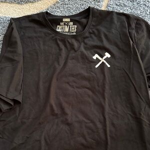 LIKE NEW!! All American Roughneck Black Graphic T-Shirt